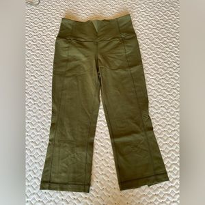 Lulu lemon crop leggings